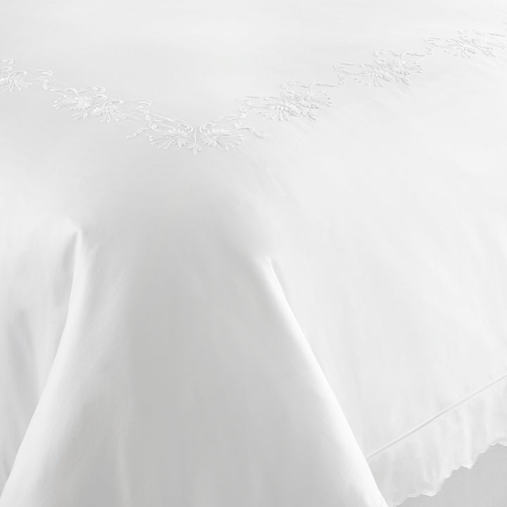 Bleeding Hearts Fine Bedding Collections - Loro Lino Fine Linens